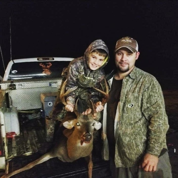 Meet your Posher, Derek - Picture 1 of 1